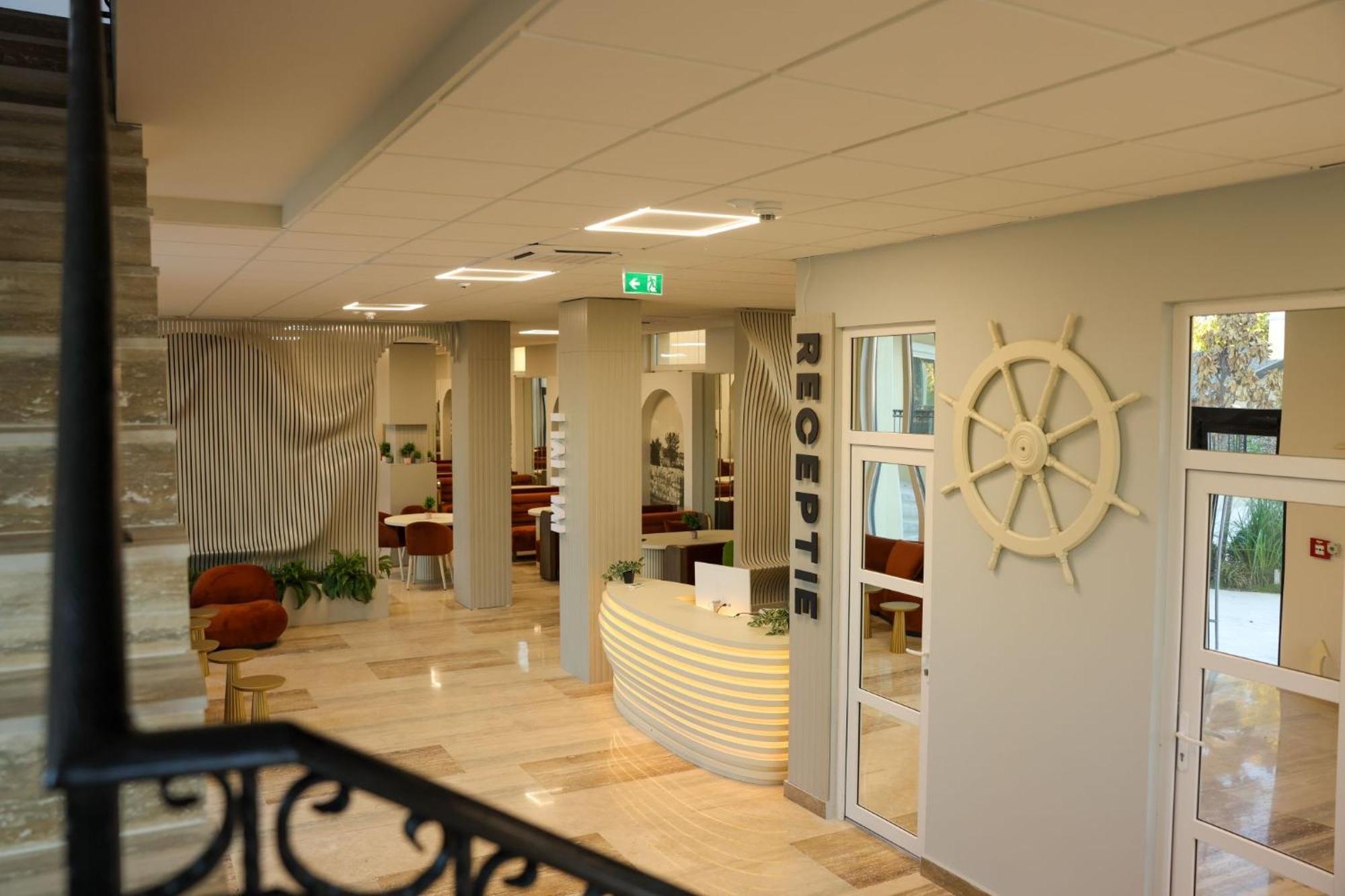 Mimi Hotel Corabia Extérieur photo